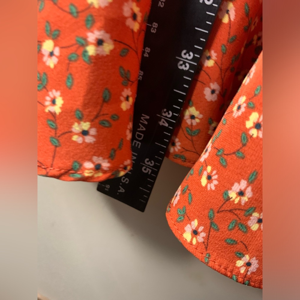 Women’s Large orange floral wrap-style front flutter sleeves ruffled dress - Picture 7 of 7